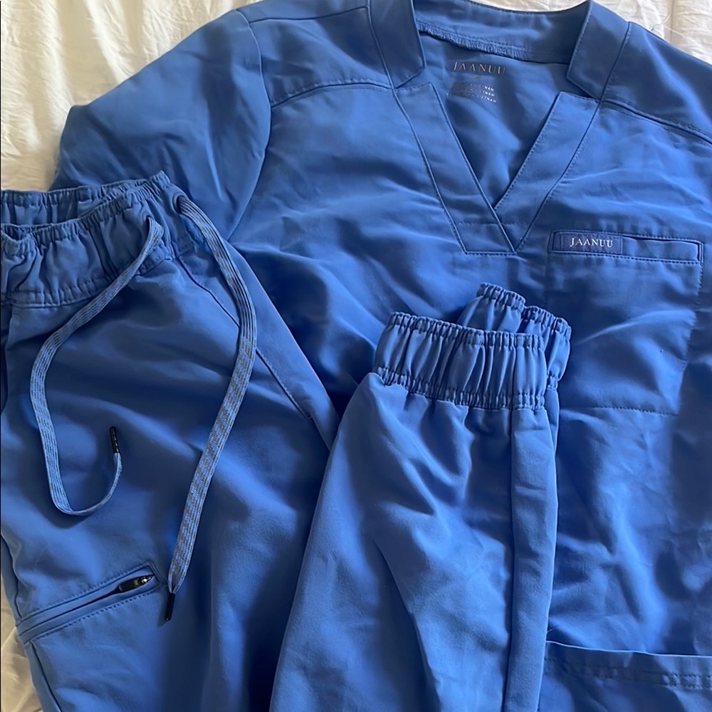Jaanuu Light Blue Scrub Set